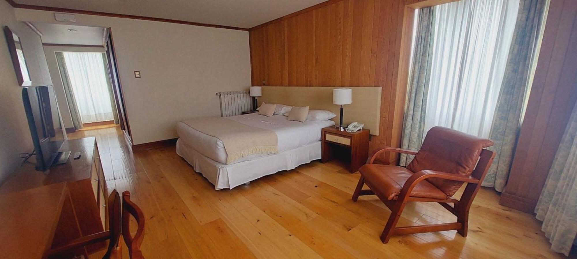 Hotel Y Cabanas Llanuras De Diana - Caja Los Andes ปวยร์โตนาตาเลส ภายนอก รูปภาพ