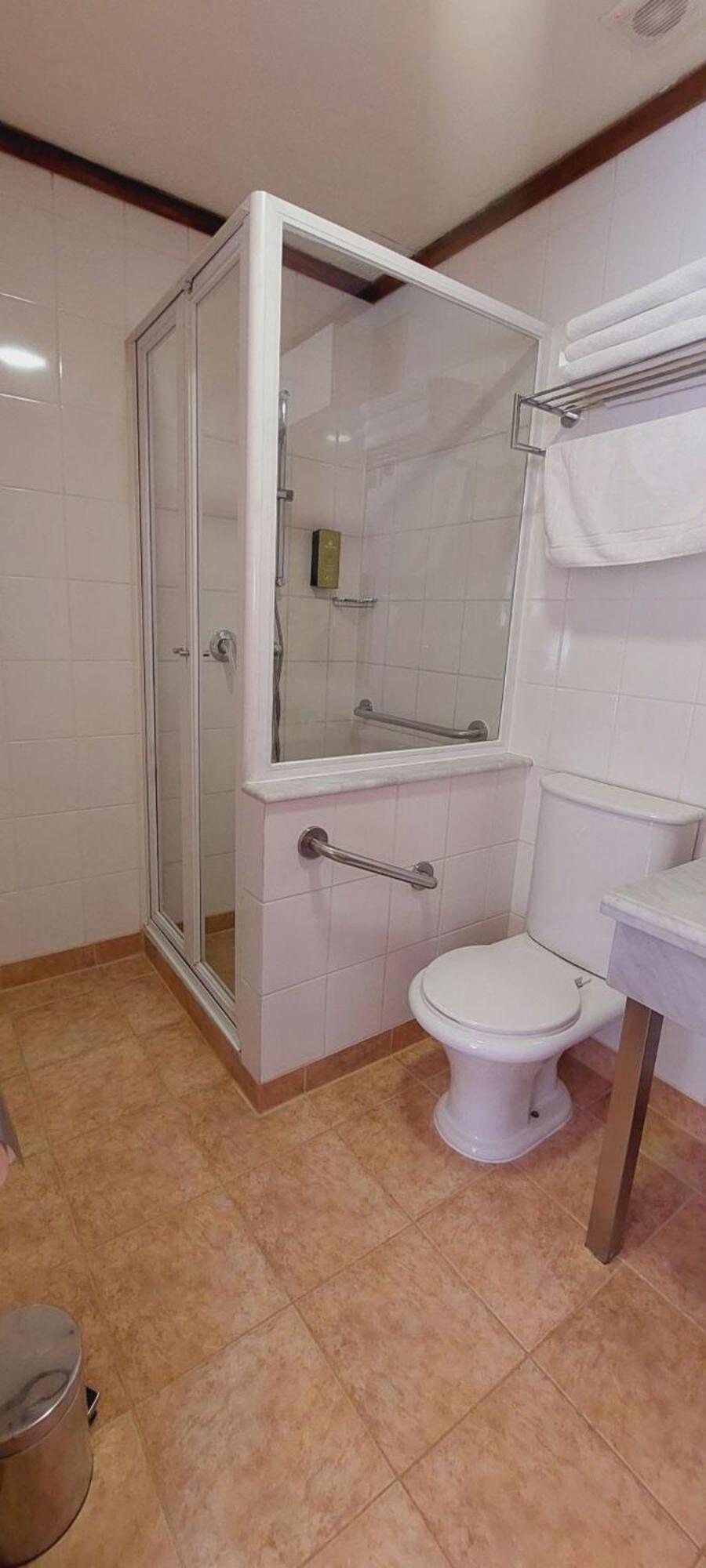 Hotel Y Cabanas Llanuras De Diana - Caja Los Andes ปวยร์โตนาตาเลส ภายนอก รูปภาพ