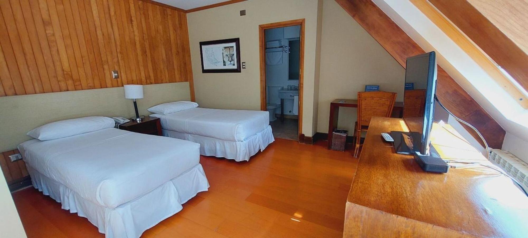 Hotel Y Cabanas Llanuras De Diana - Caja Los Andes ปวยร์โตนาตาเลส ภายนอก รูปภาพ