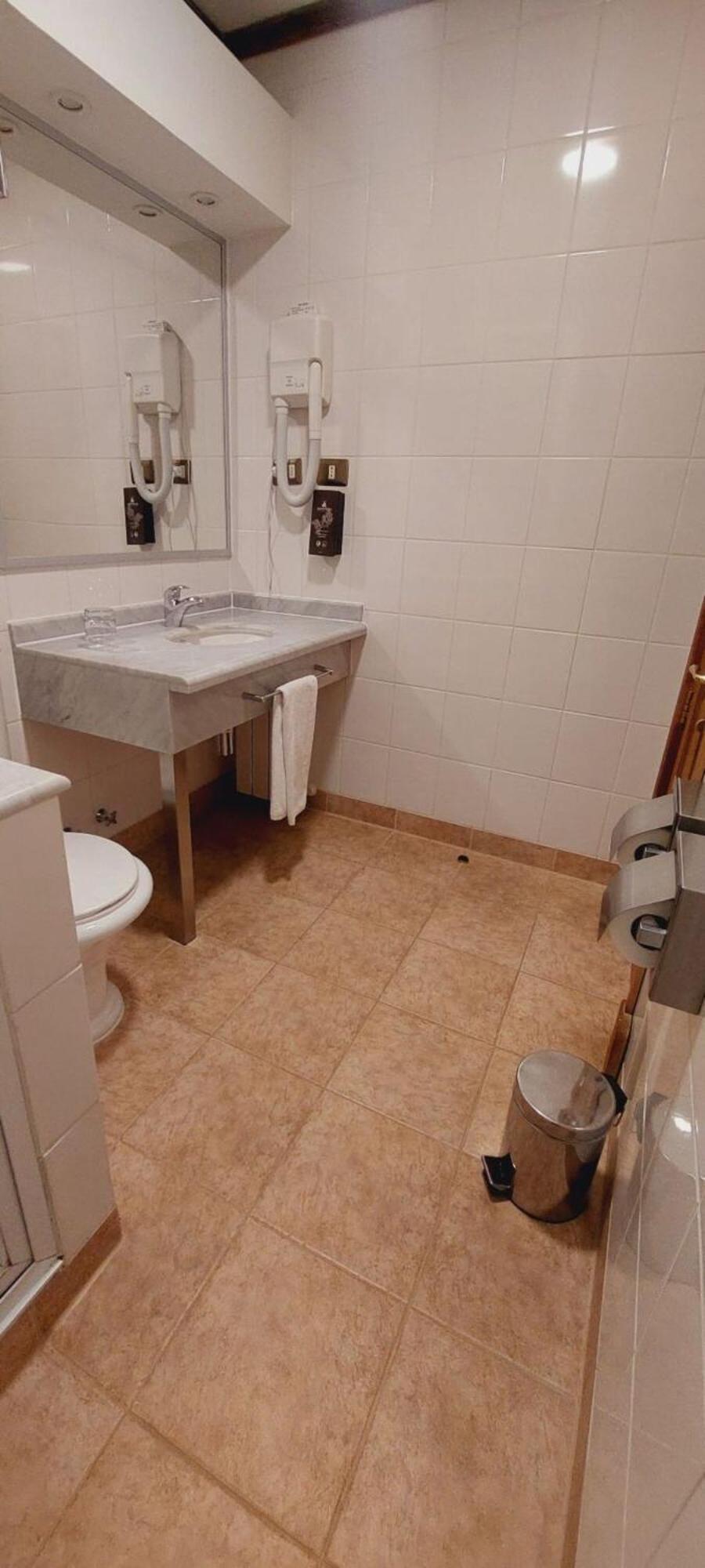 Hotel Y Cabanas Llanuras De Diana - Caja Los Andes ปวยร์โตนาตาเลส ภายนอก รูปภาพ